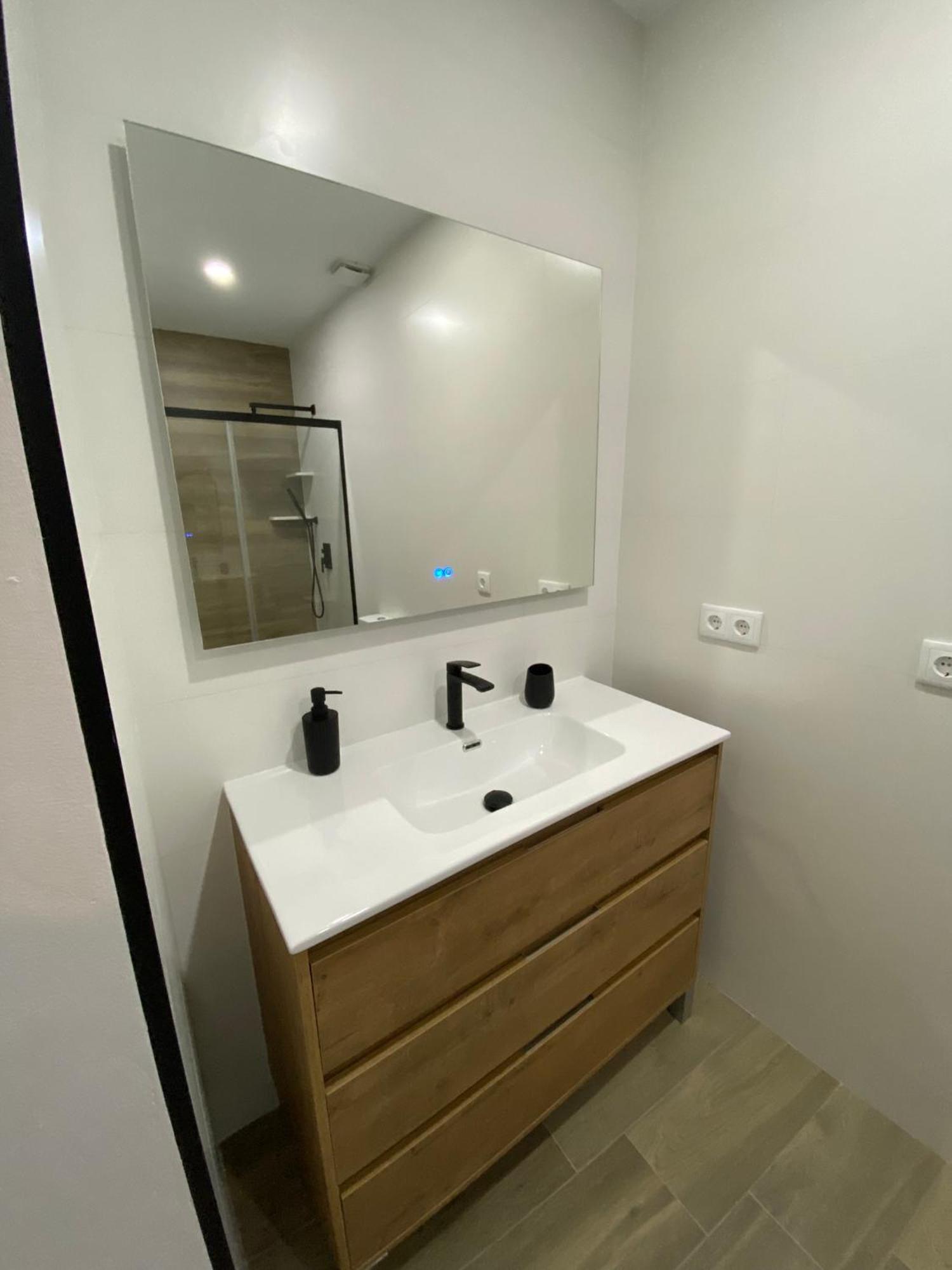 Suites Del Mar Y Suite De Cordoba - Apartmentos En Pleno Centro المظهر الخارجي الصورة